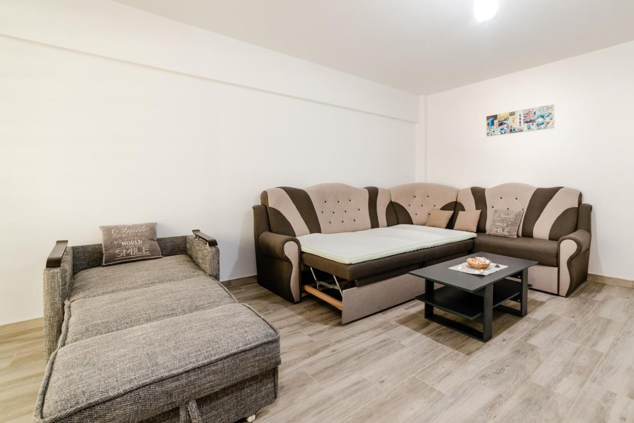 Derya Suites - Mamaia Nord 那沃达利 外观 照片