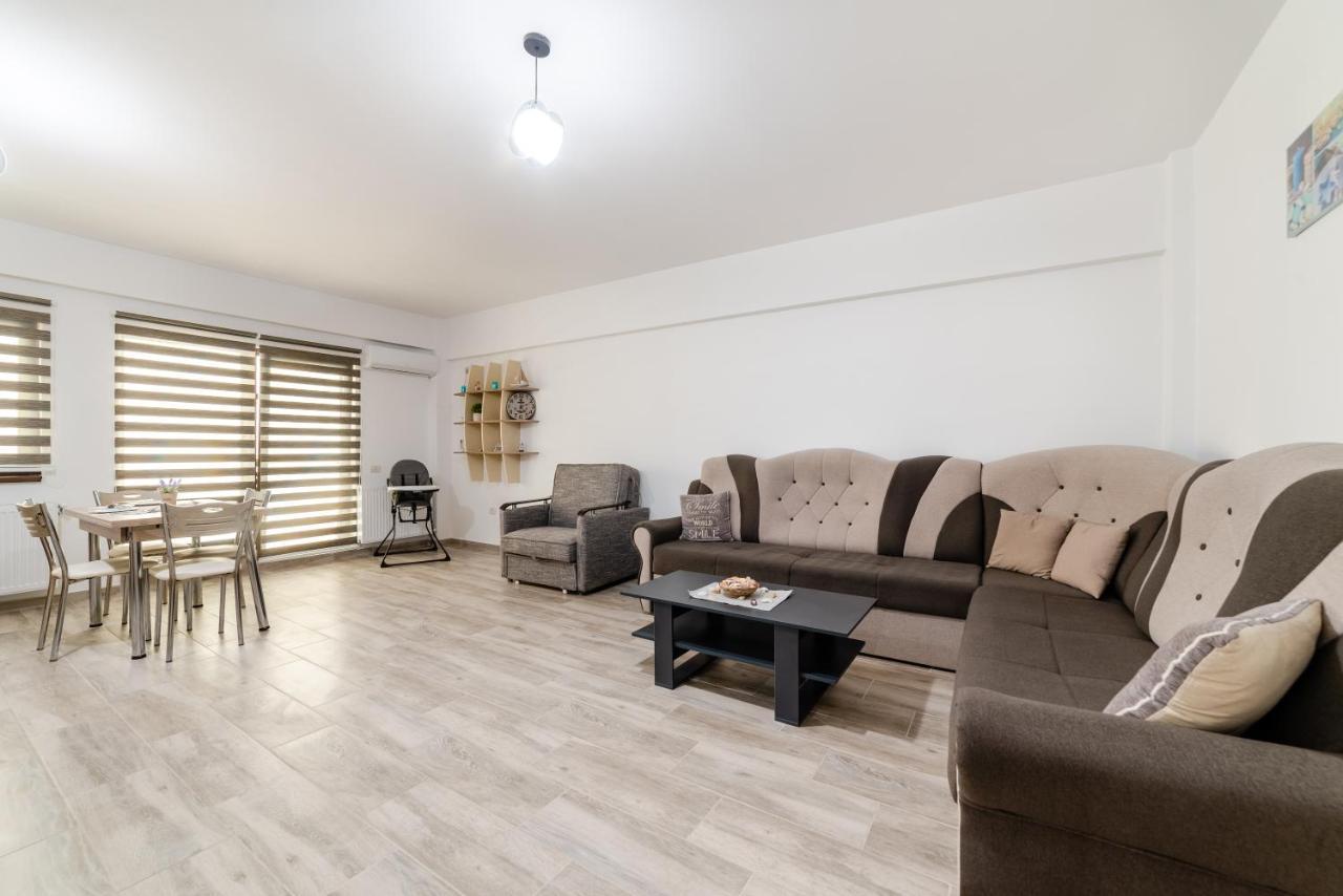 Derya Suites - Mamaia Nord 那沃达利 外观 照片