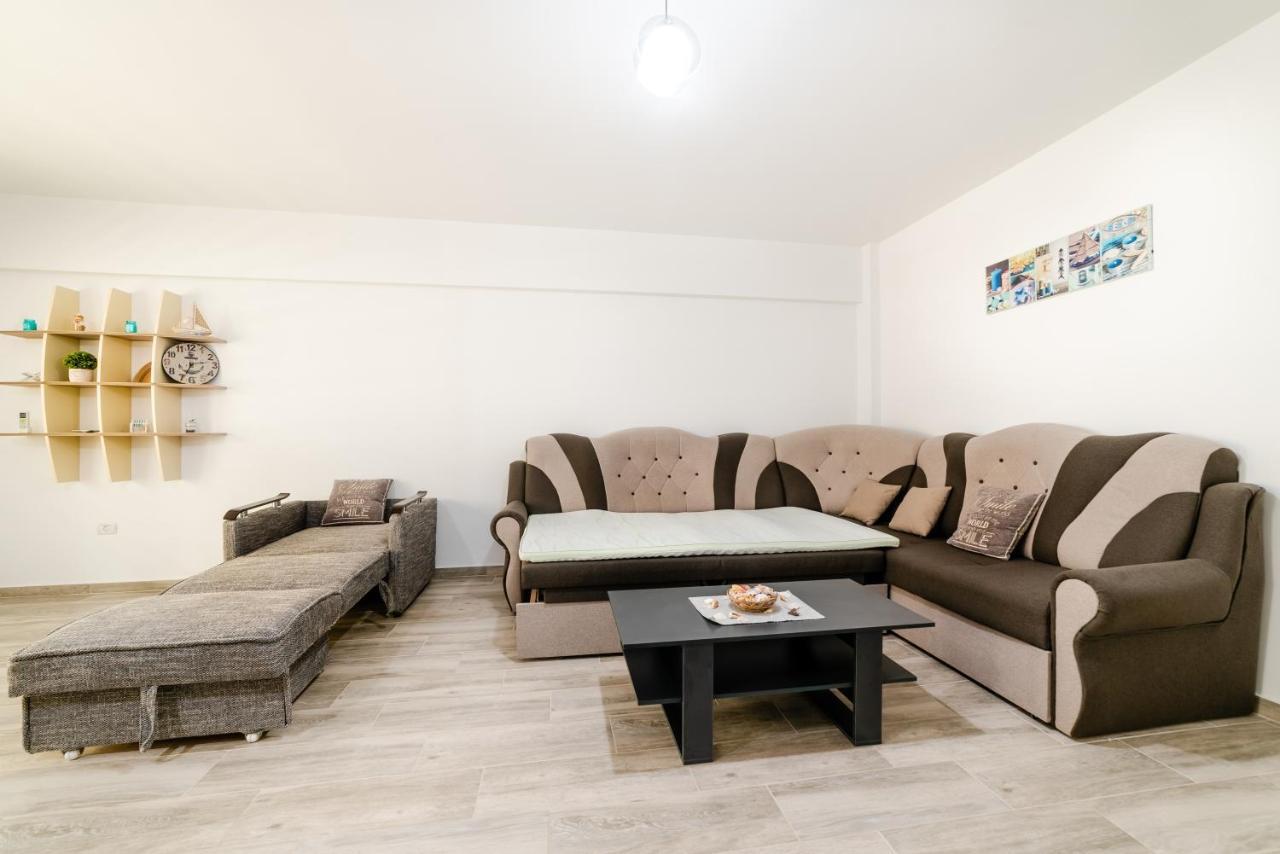 Derya Suites - Mamaia Nord 那沃达利 外观 照片